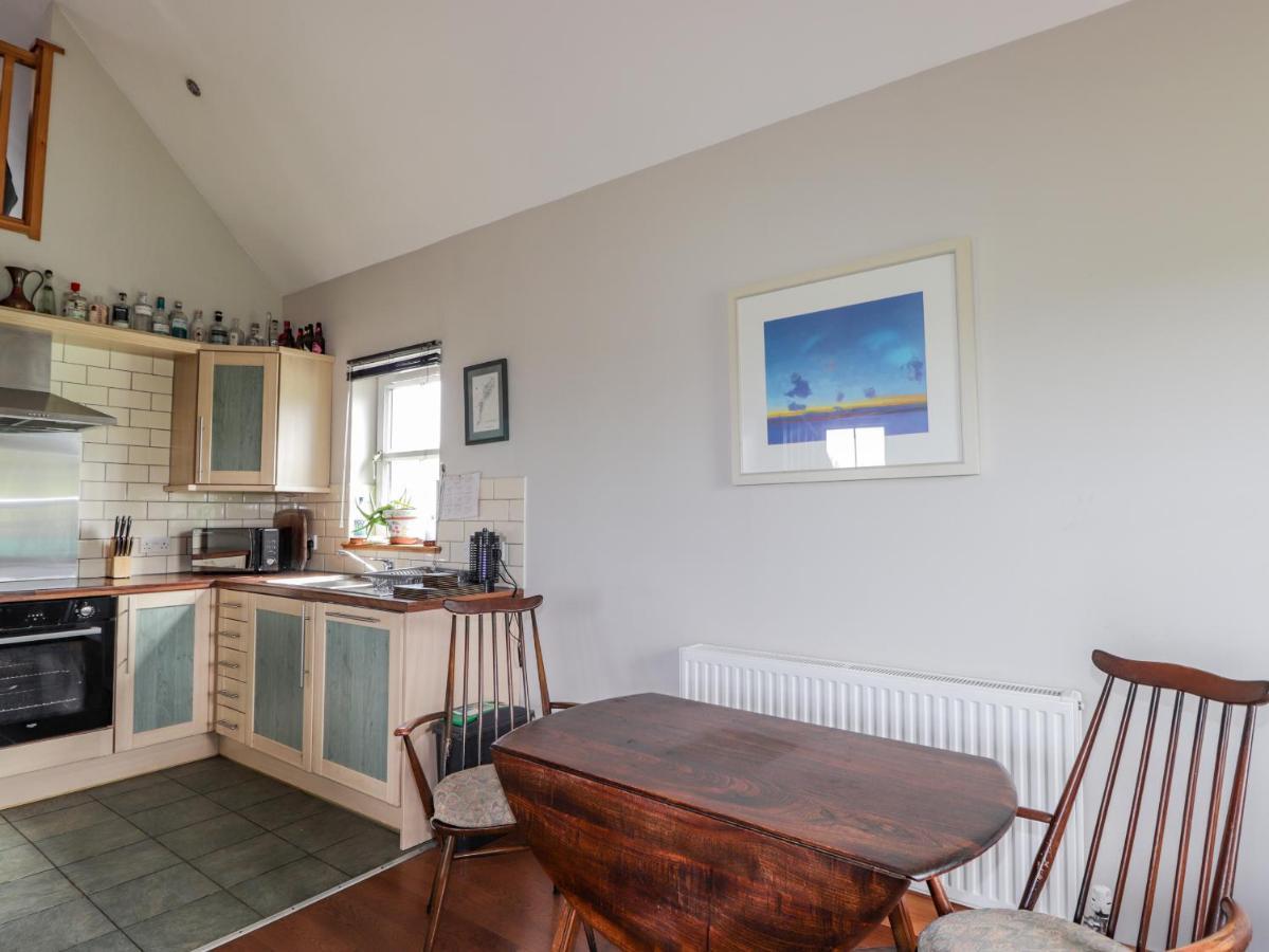 Kilmaluag Ridge End Cottage מראה חיצוני תמונה